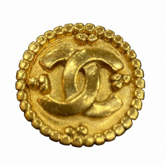 CHANEL Gold Coco Mark Earrings - Picture 8 of 9